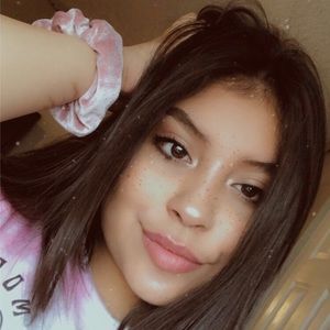 Meet your Posher, Belen